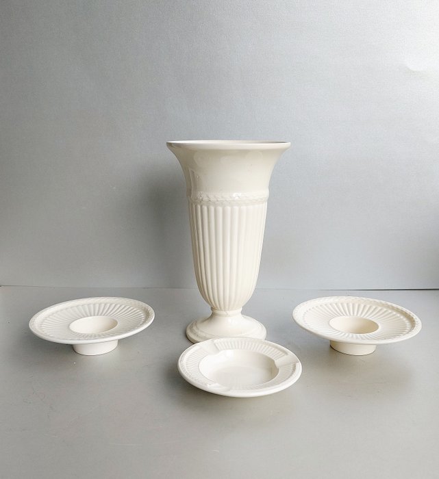 Wedgwood - John Goodwin - Vase (4) -  Edme  - Porcelæn