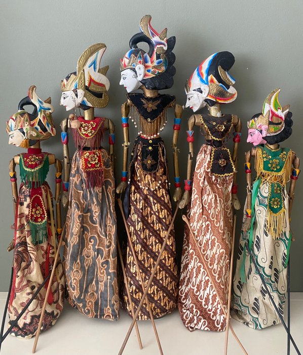 5 poupées wayang golk - Java - Indonésie  (Sans Prix de Réserve)