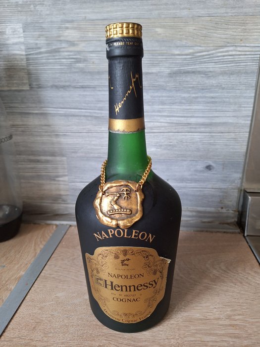 Hennessy - Napoléon Bras d'Or  - b. Década de 1970 - n/a (70-75cl)