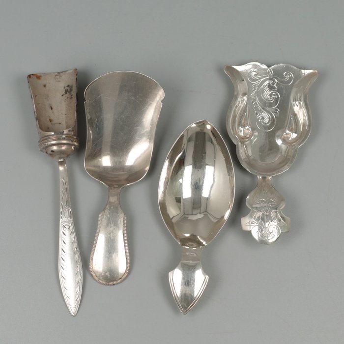 o.a. Cristiaan Jacobs Bruinings & Henderik van der Ree. NO RESERVE. - Tesked (4) - .833 silver