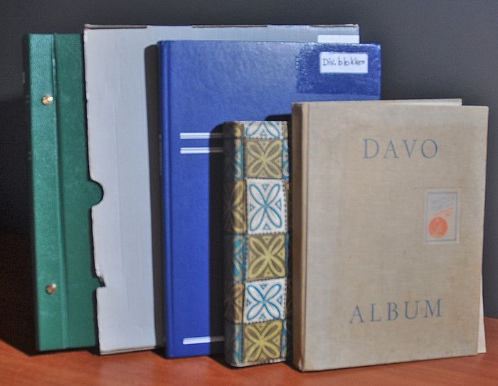 Welt  - Sammlungen in verschiedenen Alben und Einsteckbüchern, darunter viele Blocks