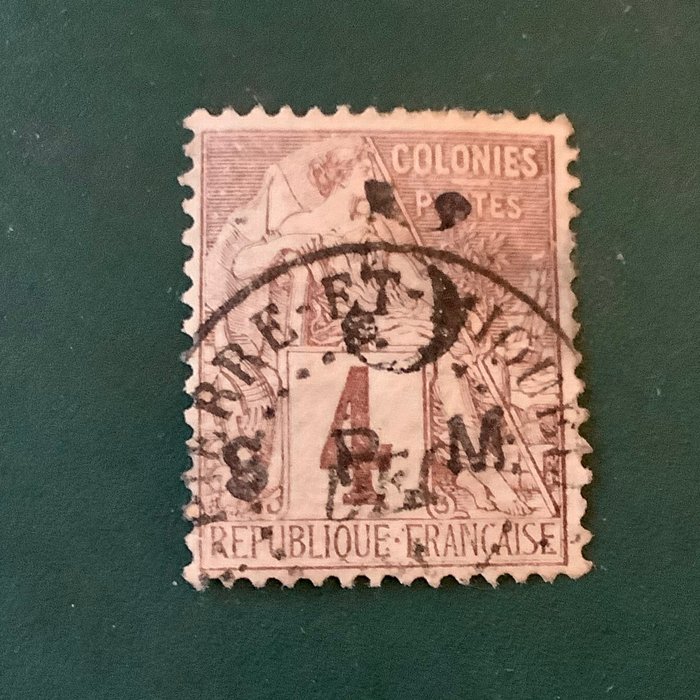 San Pedro y Miquelón 1885 - 5 abolladuras en 4 centavos - centrado - Michel 2