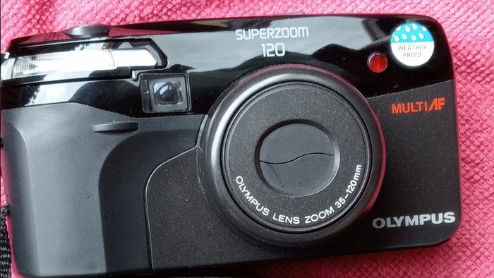 Olympus Superzoom 120 | MJU like lens | Pienikokoinen analoginen kamera