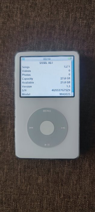 Apple iPod (5. Generation) - A1136 Ipod