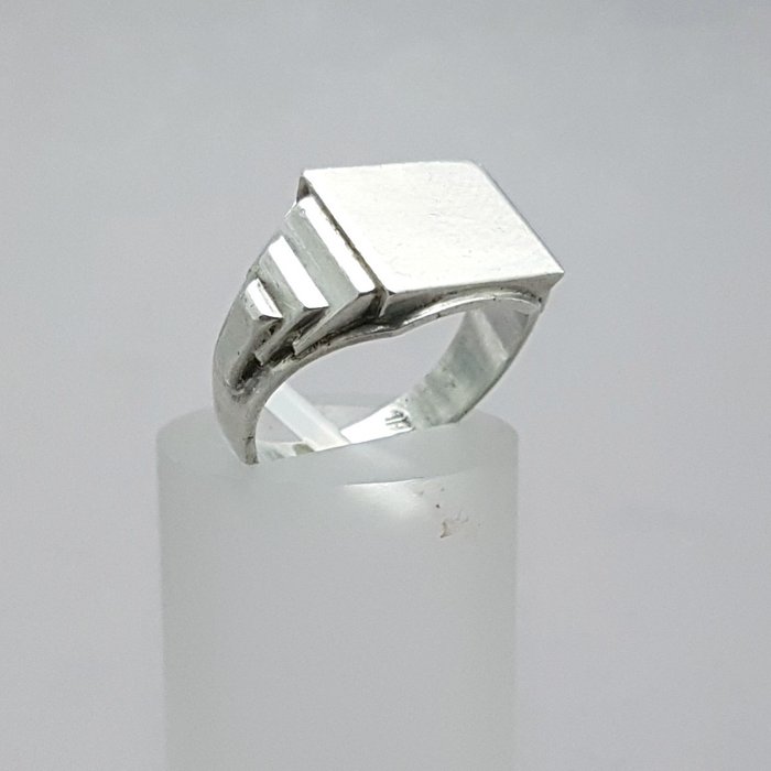 No Reserve Price - Art Deco Zegelring - Ring Silver 