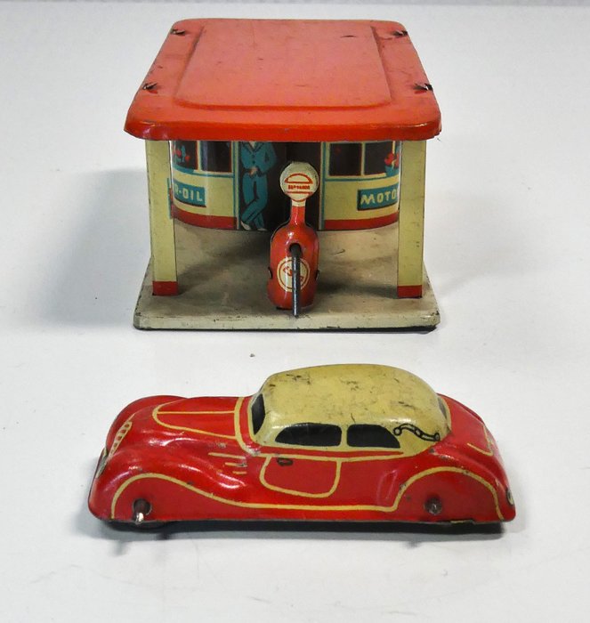 G.Fischer (US-zone, Germany) #  - 鐵皮玩具 1950's Pennytoy "ESSO Tankstation" mét Limousine - 德國