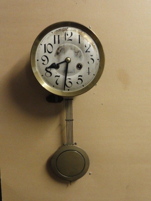 Mouvement d'horlogerie du régulateur - laiton - 1930-1940