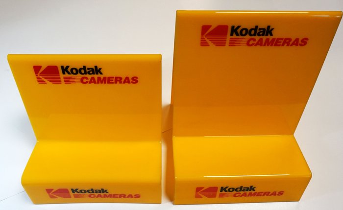Kodak Two old camera stands. RARE 類比相機