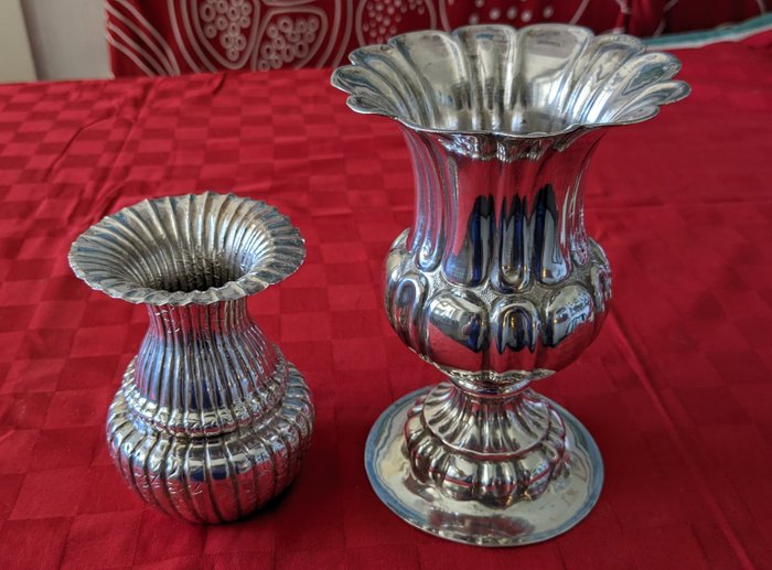 花瓶 (2)  - 银
