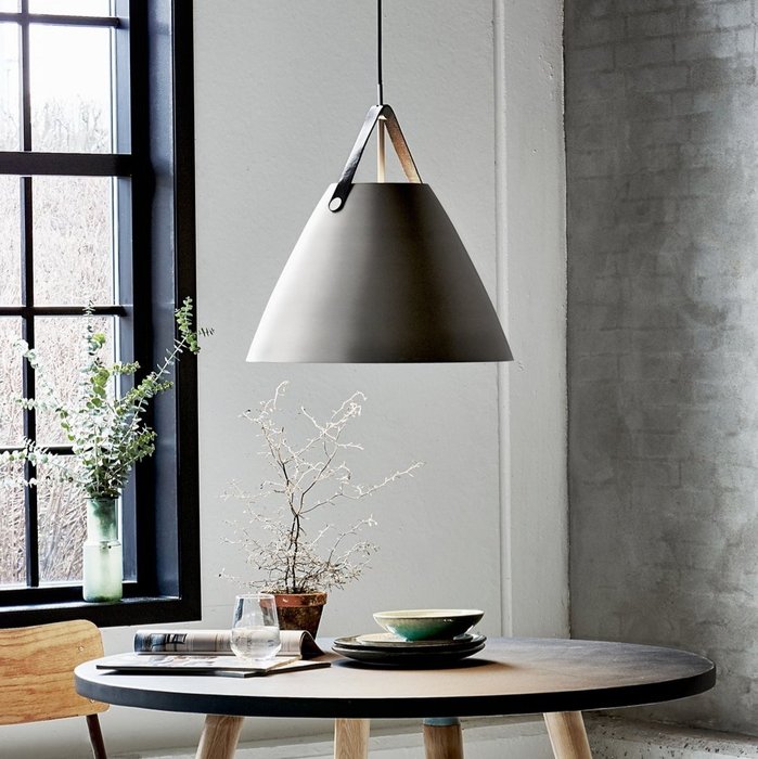 Norldux / DFTP - - Bjørn+Balle - Hanging lamp - Strap 48 - Leather, Brushed Steel