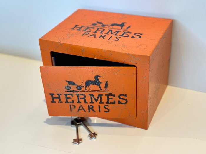 Rob VanMore - Hermes Paris Vault
