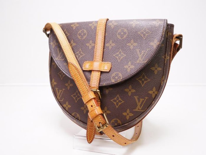 Louis Vuitton - Chantilly - Crossbody väska