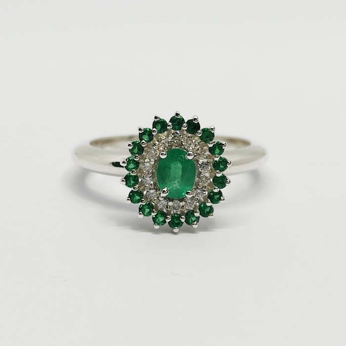 No Reserve Price - Ring Silver -  1.28 tw. Emerald - Diamond 