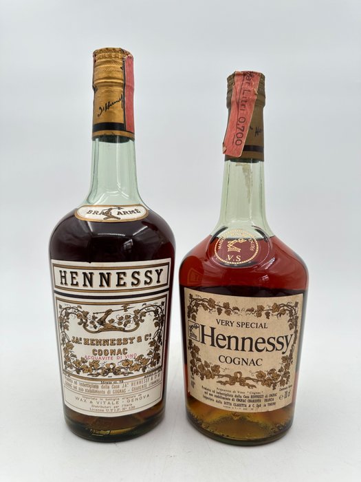 Hennessy - Bras Armé & V.S  - b. Anni ‘70 - 70cl, 73 cl - 2 bottiglie