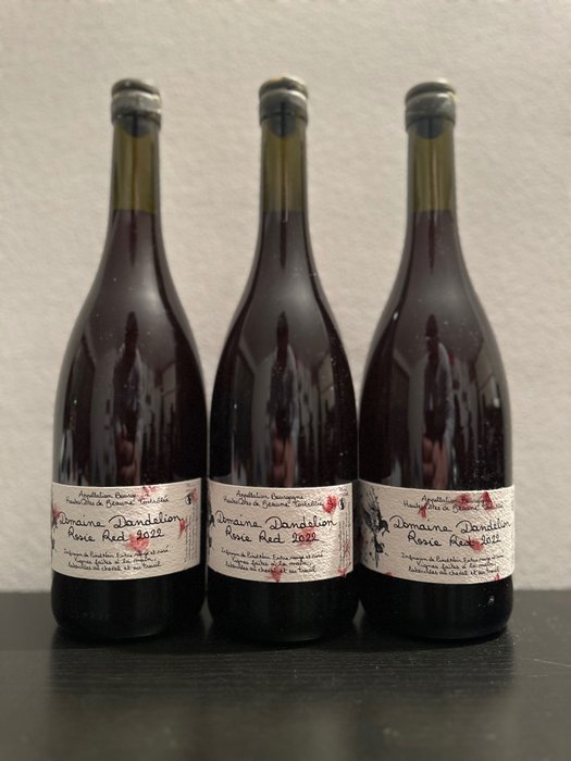 2022 Domaine Dandelion Rosie Red - Burgunder - 3 Flasker  (0,75 l)