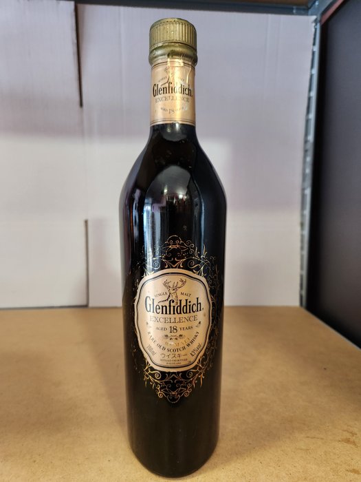 Glenfiddich 18 years old - Excellence - Original bottling  - b. 1990‹erne - 70 cl
