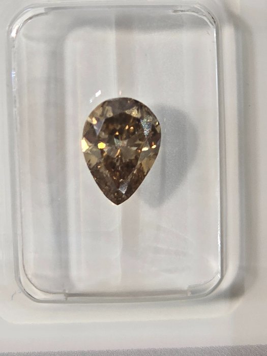 1 pcs 钻石 - 1.22 ct - 梨形 - 中彩褐带黄 - SI2 微内含二级