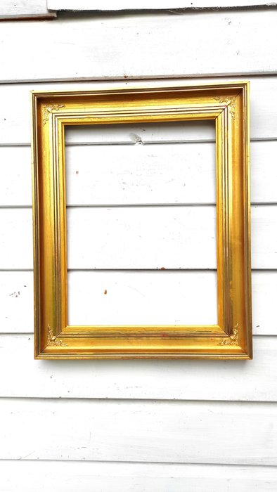 Frame  - Wood, stucco, plaster
