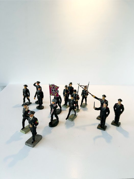 Lineol, Hausser, Elastolin - Militaire miniatuur beeldjes - German Officers, Schutzstafffel (15) - Composiet
