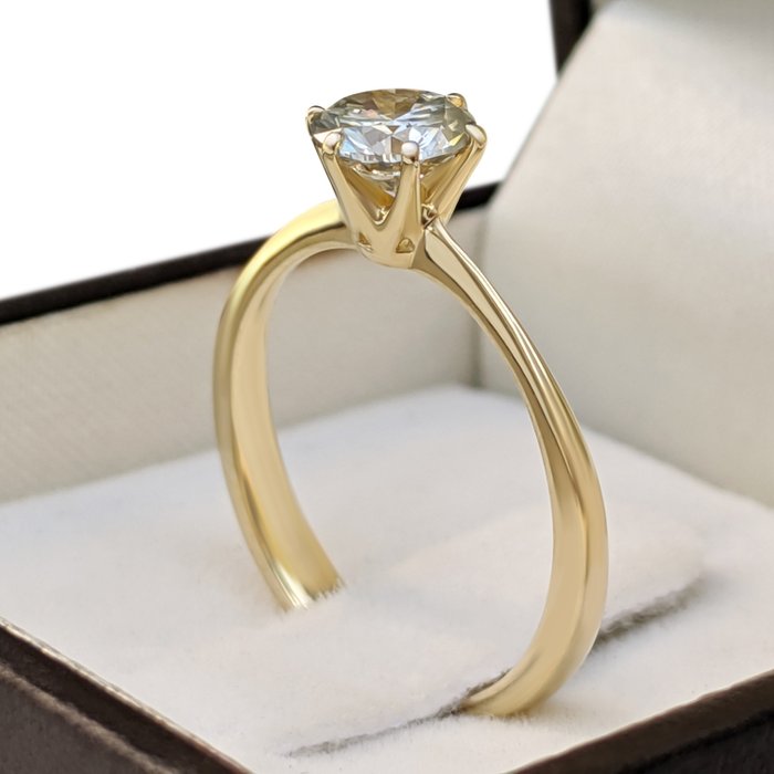 Utan reservationspris - Ring - 14 kt Gult guld -  0.72 tw. Diamant  (Natural) 