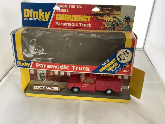 Dinky Toys 1:43 - 模型車 - ref. 267 Paramedic Truck in originele Verpakking. - 全新狀態，原包裝的型號。由 Dinky 製造，編號為 267。