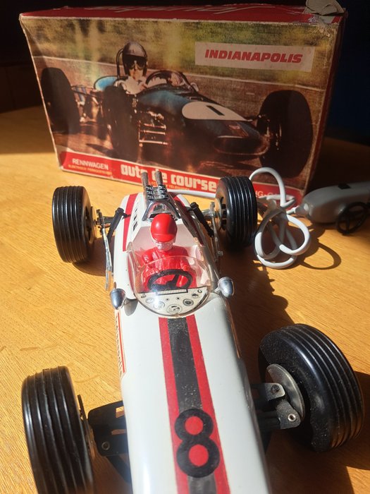 Joustra  - 锡制玩具 Auto de Course Indianapolis # 8 - 1960-1970 - 法国