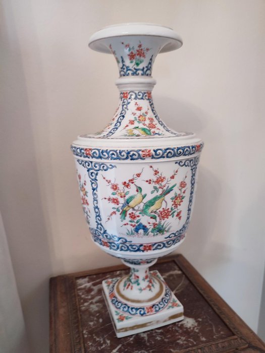 Samson - Vase  - Porcelain