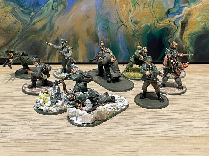 Warlord LTD , Bolt action - Miniaturowa figura - WWII German Gebirgsjager Squad, High quality plastic 28mm, professional painted  (10) - Metal