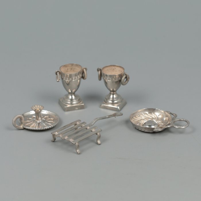 Gustave Sausset, Parijs ca. 1875 - Tastevin, Blaker, Treeft en Kastanjevazen *NO RESERVE* - Miniature figure  (5) - Silver
