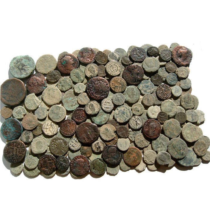 罗马帝国. Lot of 150 Roman Imperial bronze coins. The lot includes a few iberian coins minted in the I century B.C.  (没有保留价)