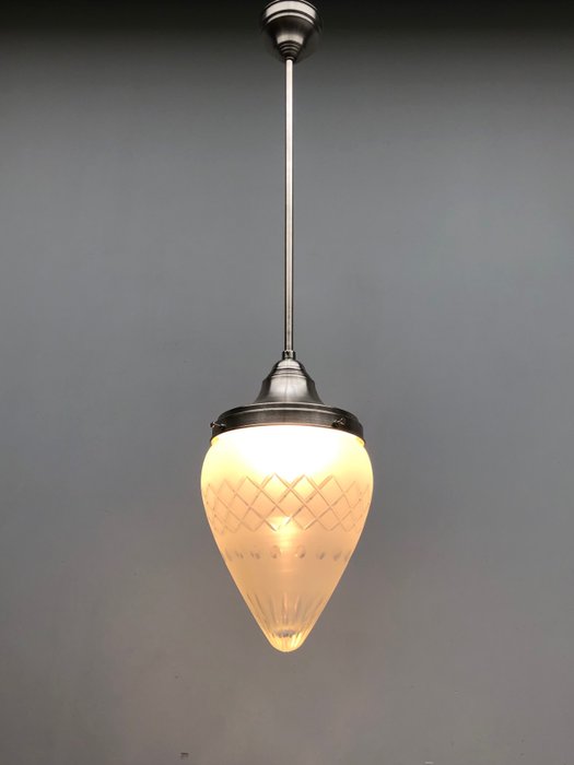 Lampada a sospensione - grande lampada a sospensione in acciaio spazzolato con paralume in vetro smerigliato