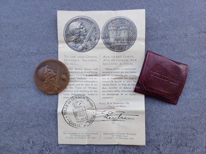 法國 - 獎牌 - Battaglia di Verdun medaglia diploma custodia - 1917