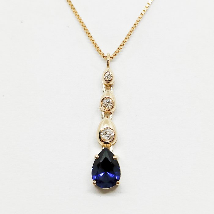 No Reserve Price - Necklace with pendant - 18 kt. Yellow gold -  0.91 tw. Sapphire - Diamond