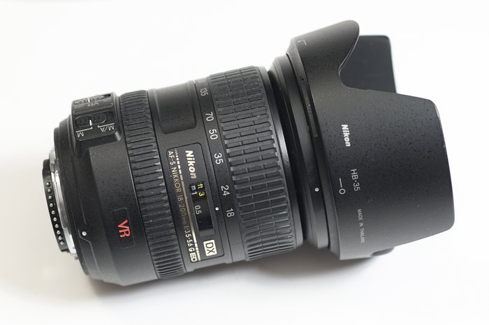 Nikon DX Af-s Nikkor 18-200mm F3,5-5,6 G ED - VR Cameralens