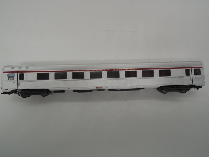 Trix H0 - 23428 - 模型客運火車 (1) - TEE特快列車客車INOX - SNCF
