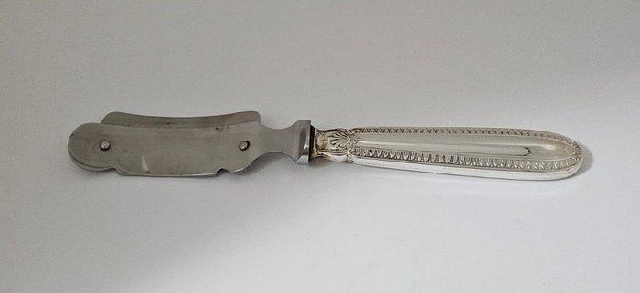 Cuchillo de mesa - .800 plata