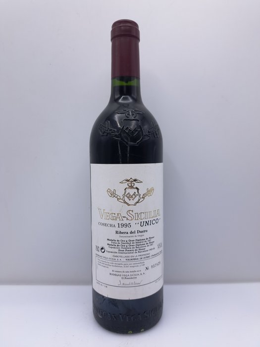 1995 Vega Sicilia, Único - Ribera del Duero Gran Reserva - 1 Garrafa (0,75 L)