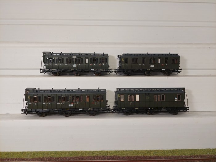 Roco H0 - 模型客運火車 (4) - 4 輛客車，交流輪 - DRG