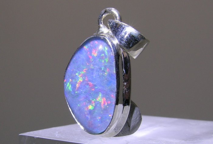 Opal Pendant - Height: 30 mm - Width: 14 mm- 4.2 g - (1)