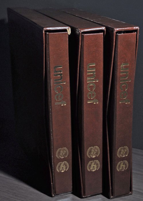 Vereinte Nationen  - Sammlung in 3 Luxus-Unicef-Alben mit Kassette