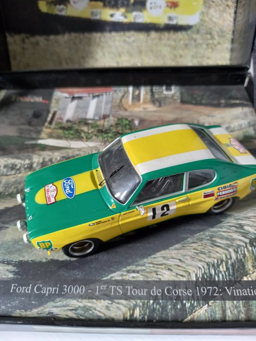 Troféu - 1:43 - Ford Capri 3000
