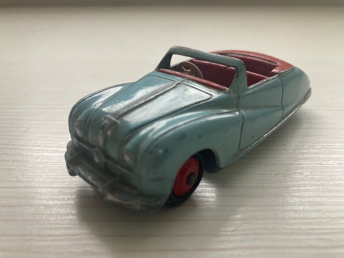Dinky Toys 1:43 - 模型車 - No. 106 Austin Atlantic