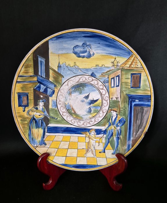 碟 - Italiaanse revival schotel naar 16e eeuws voorbeeld - 陶器