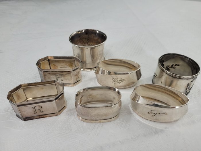 Napkin ring (7) - Various master brands 800 silver napkin rings crescent with crown  - .800 silver