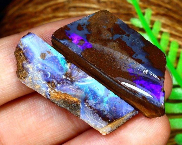 45 cts - Australischer Boulder Opal - roh- 9 g
