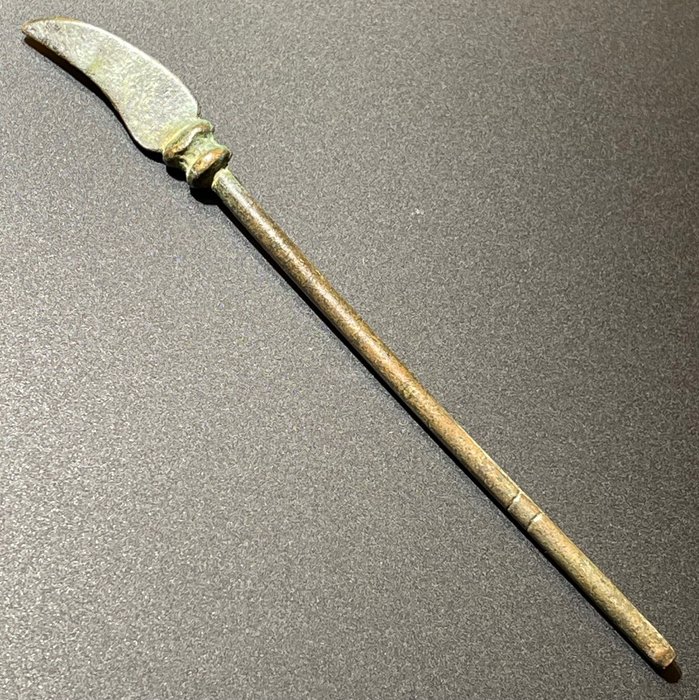Starożytny Rzym Brązowy Wyjątkowy instrument medyczny - skalpel o rzadkim kształcie i absolutnie nienaruszony. Z Austriakiem
