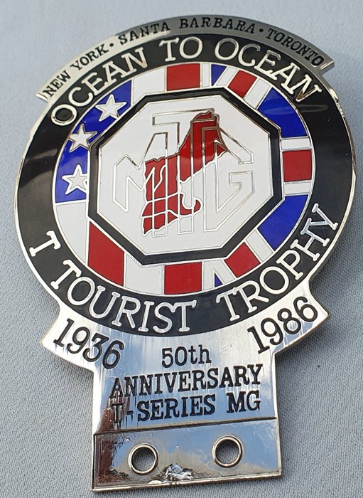 Badge - Grille Badge - 50 jaar MG - T - series 1936 - 1986 - Storbritannien - 20. - midt i (2. verdenskrig)