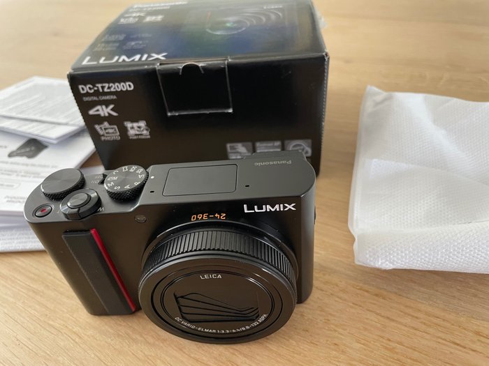 Panasonic LUMIX DC-TZ200D Digital kompaktkamera