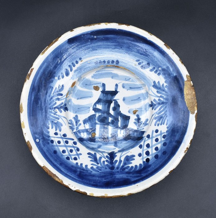 Lautanen - ceramica catalana de faixes o cintes con casa o masia - Keraaminen