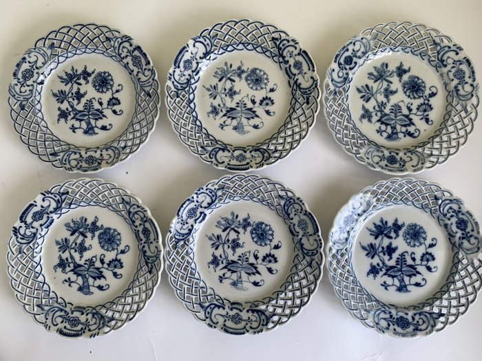 Meissen, Stadt Meissen - Prato (6) - Onion patern openwork plates - Porcelana